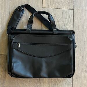 Solo Black Briefcase